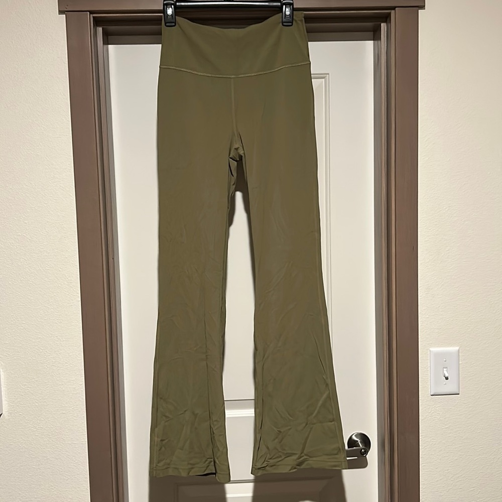 Lululemon groove high rise flare pant in bronze green